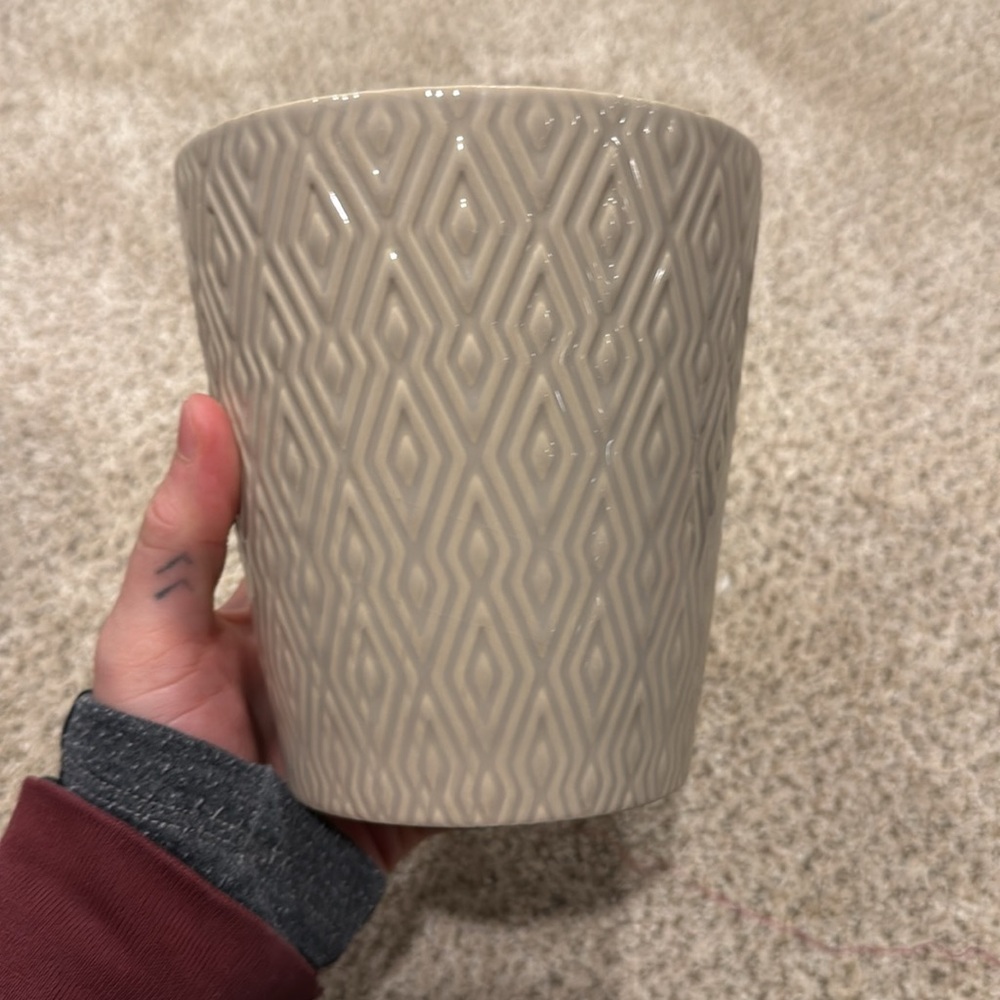 Plant pot